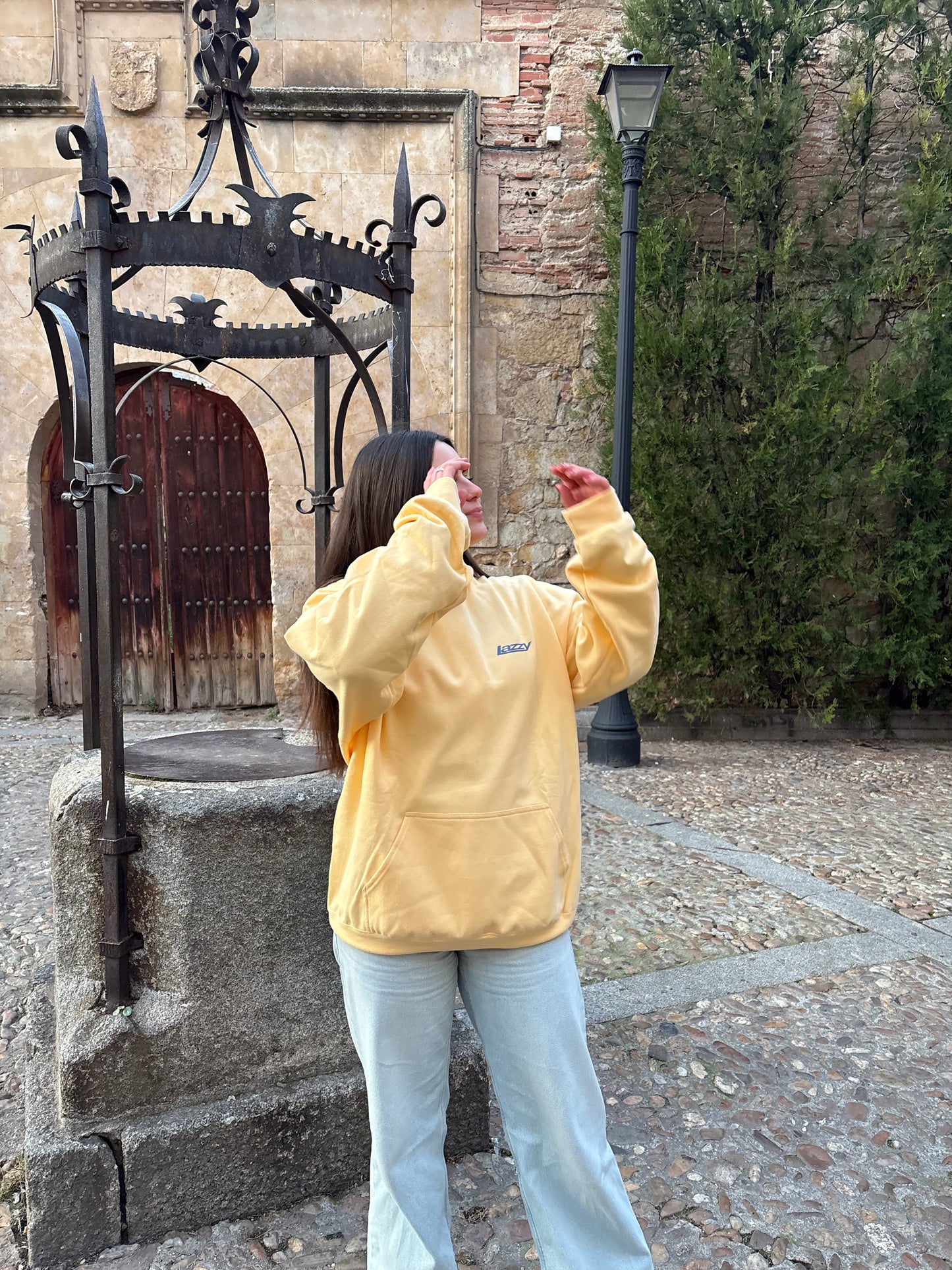 HOODIE YELL